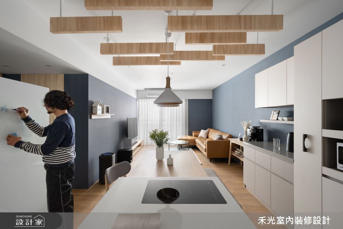 牆面增設白板機能,便利屋主紀錄、留言板使用。 牆面增設白板機能,便利屋主紀錄、留言板使用。