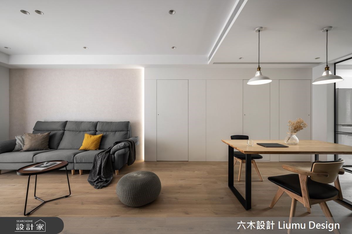 28 坪的現代風住宅,使用大面積的白底鋪陳,加上大地