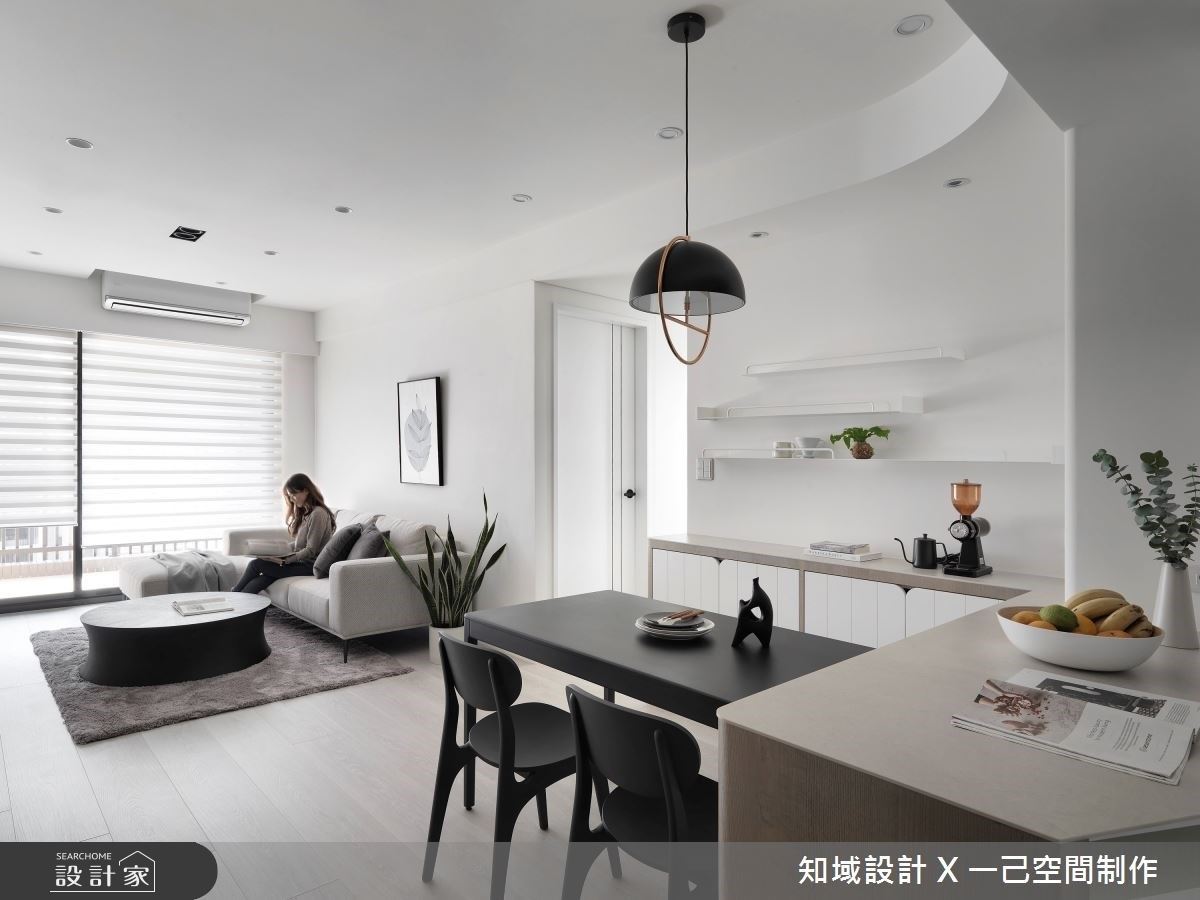 都市居大不易,生活緊張繁忙,居住空間亦是以小坪數為