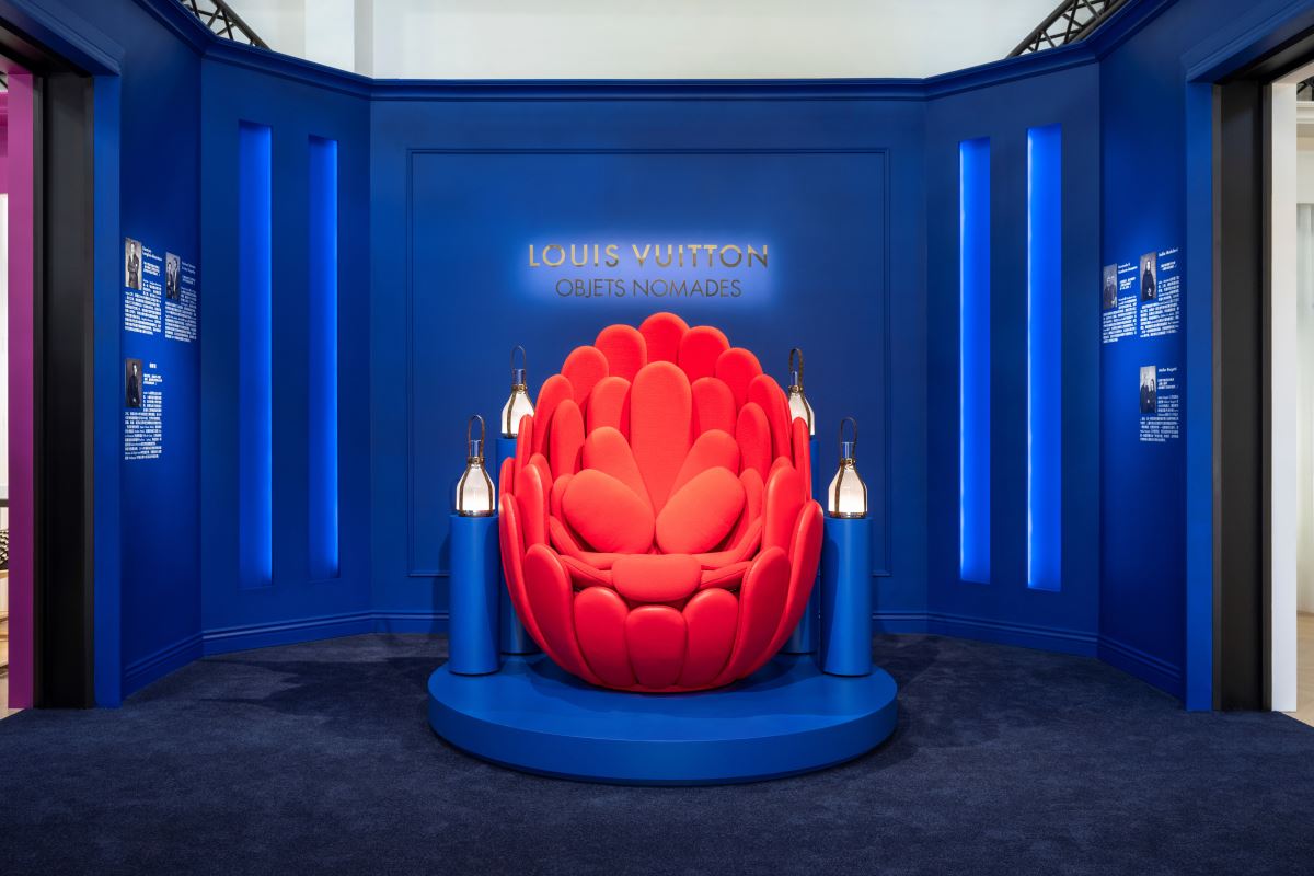 路易威登(LOUIS VUITTON,簡稱 LV),做為旅行、藝術