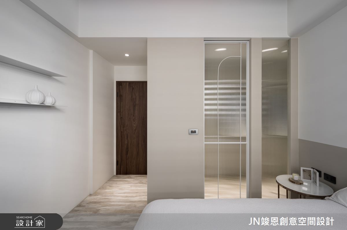 室內25坪的新成屋格局為3房2廳2衛,依據屋主得喜好定