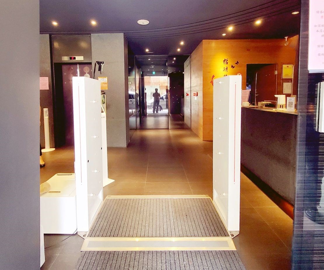 「ELECLEAN 360場域智能潔淨系統」導入防疫旅館,運用抗疫三「零」方案:零接觸、零死角、零負擔,解決現階段防疫三大難題-馥華商旅集團。ELECLEAN創淨科技提供 「ELECLEAN 360場域智能潔淨系統」導入防疫旅館,運用抗疫三「零」方案:零接觸、零死角、零負擔,解決現階段防疫三大難題-馥華商旅集團。ELECLEAN創淨科技提供