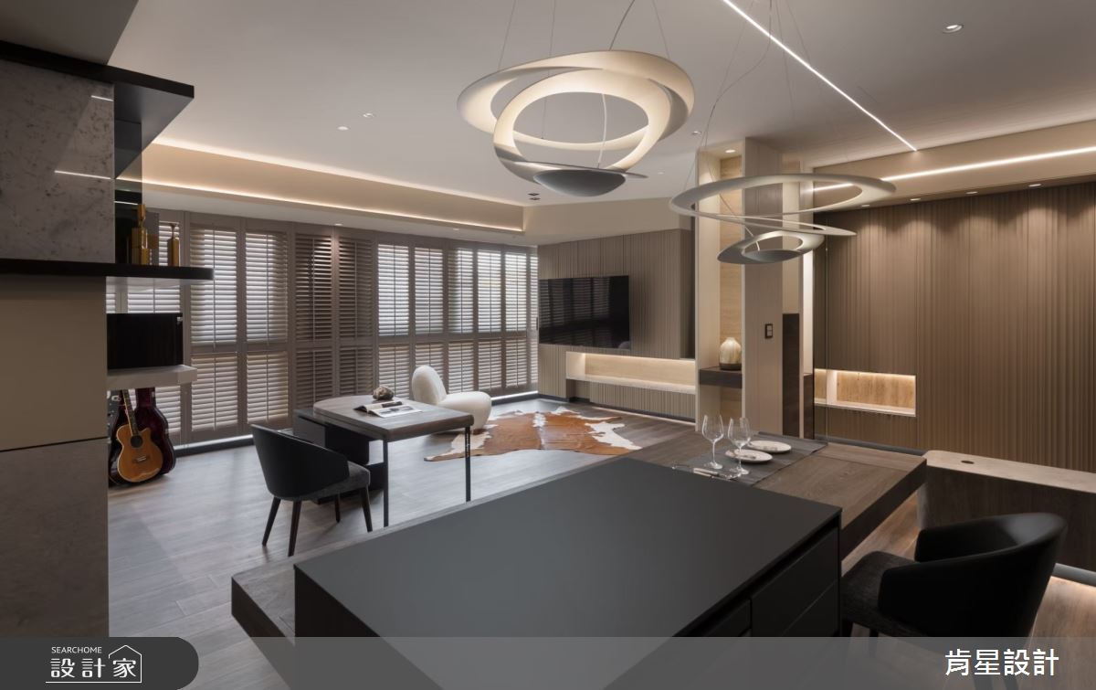 精心設計餐廚區視角,滿足女屋主觀看電視需求。 精心設計餐廚區視角,滿足女屋主觀看電視需求。
