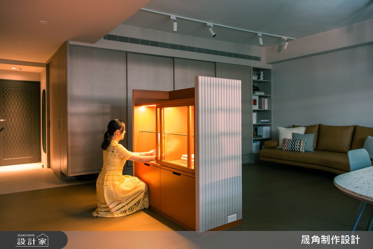室內28坪的老屋,原始格局因畸零角落過多,因而阻礙了