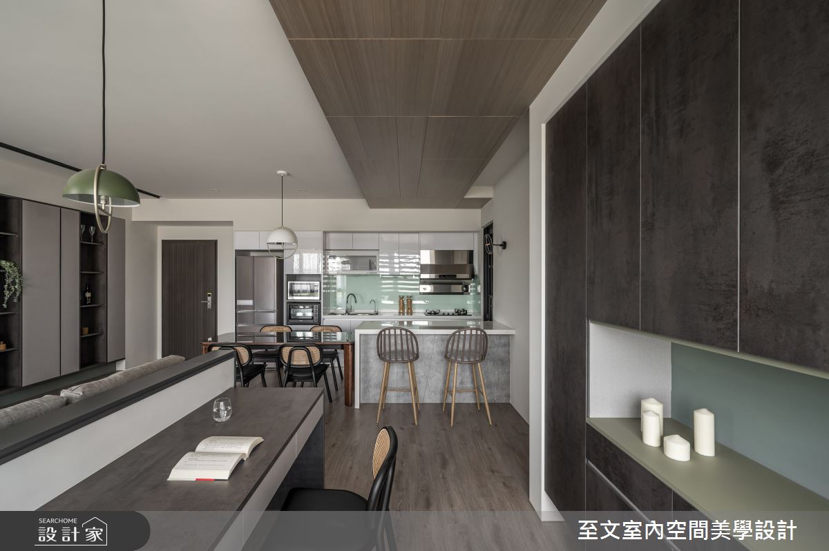 23坪的簡約風新成屋,居住者為兩位成人,喜歡莫蘭迪色