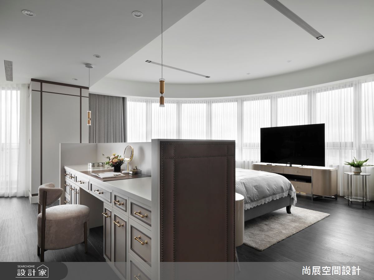 110 坪豪宅具有圓弧形建築特色,享有 360 度無敵景觀