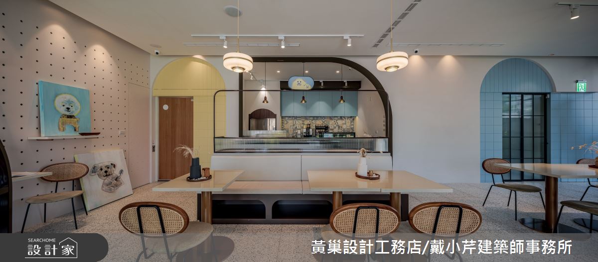 二樓幾何造型區分場域,營造童趣氛圍。 二樓幾何造型區分場域,營造童趣氛圍。