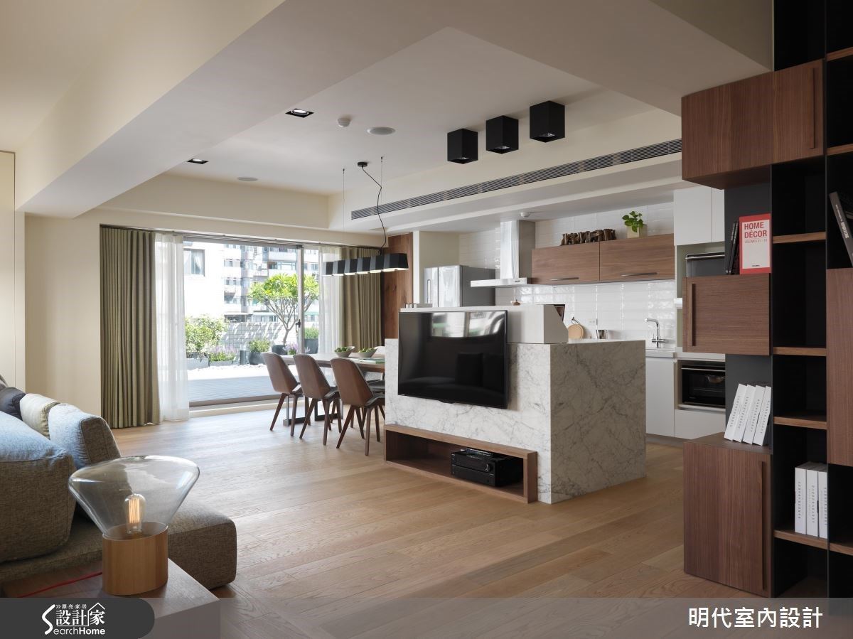 相較於往日封閉的餐廚型態,現代人傾向於在居家設計時