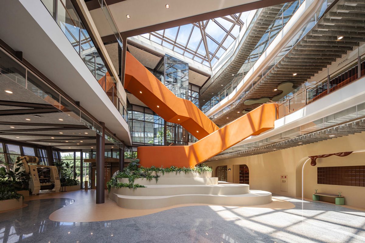 2025商業空間: 娛樂類 優勝獎-彡苗空間實驗 《77巧克力共和國》