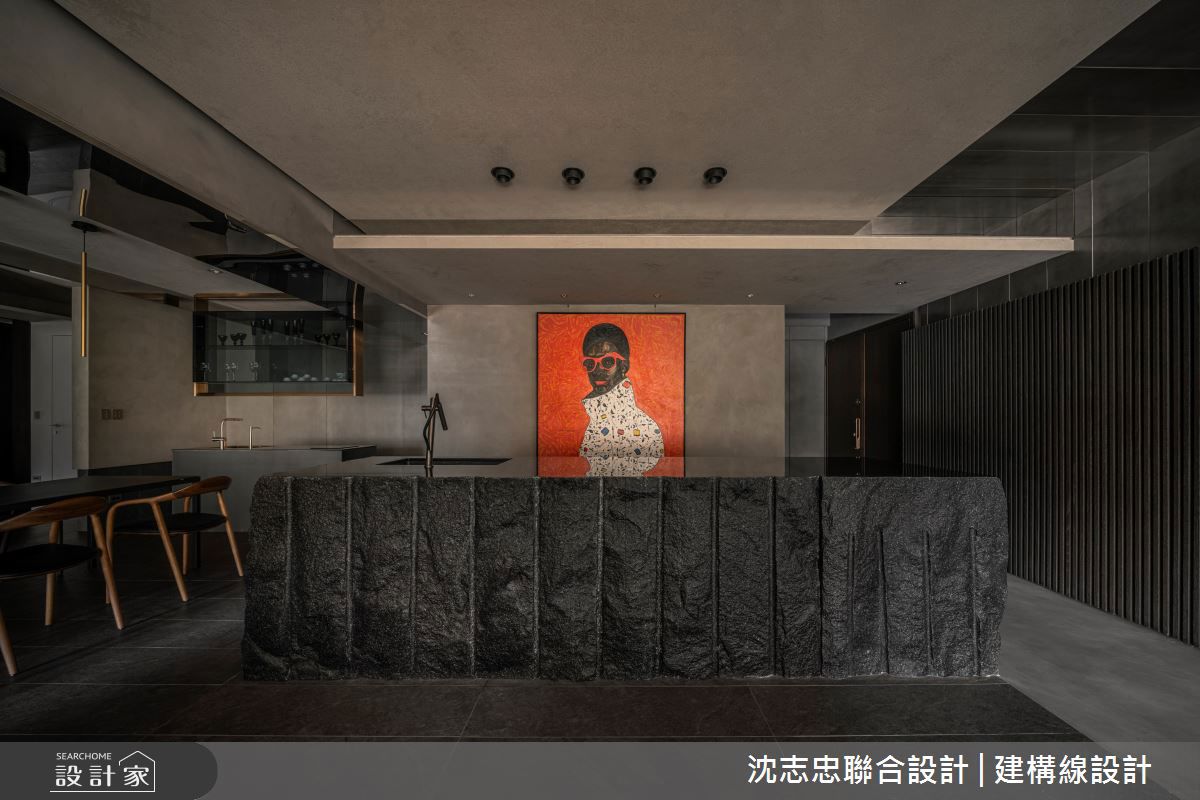 看完整豪宅廚房美圖