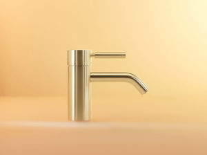 春季設計趨勢關鍵字：金屬暖調回歸 Dornbracht金色龍頭演繹空間奢雅_視覺圖