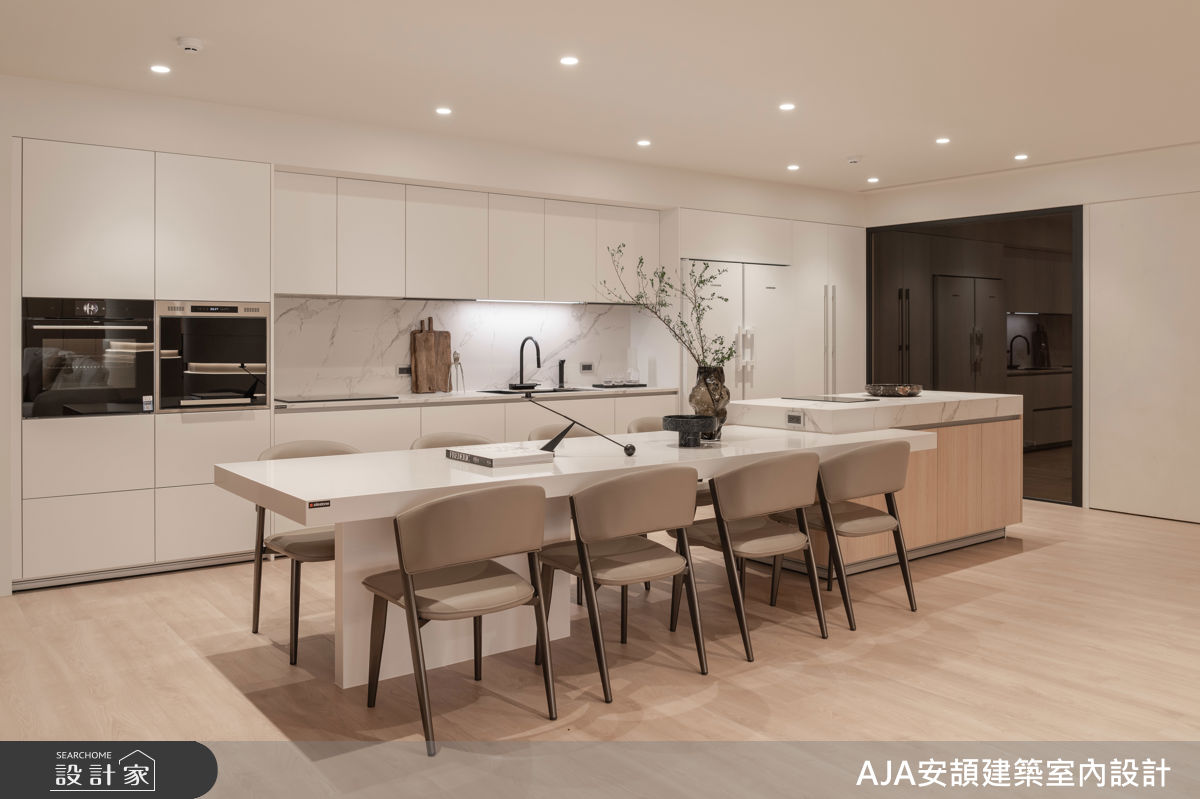 300坪毛胚屋＿現代風餐廳中島案例圖片＿AJA安頡建築室內設計＿安頡_The Royal Village House|現代奢華透天別墅之3