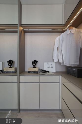 蘭虹_以愛之名_現代風