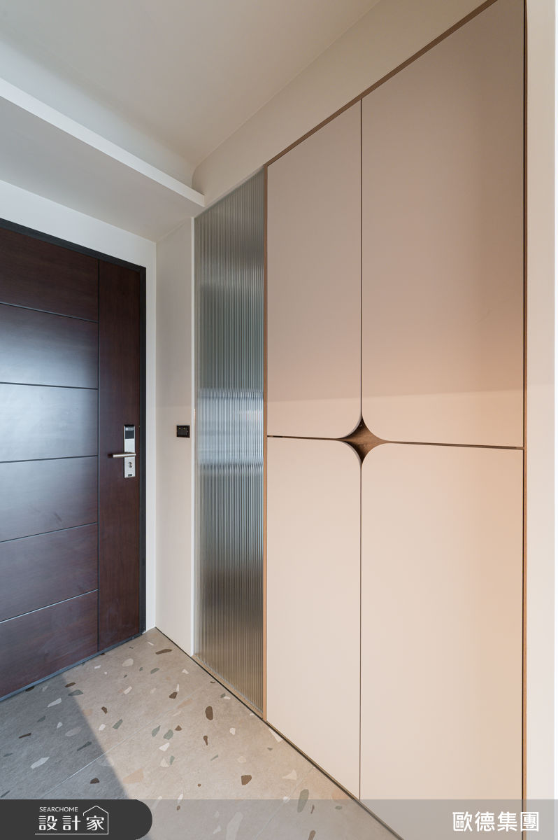 25坪新成屋(5年以下)＿奶油風玄關案例圖片＿台灣歐德傢俱股份有限公司＿歐德_213之1