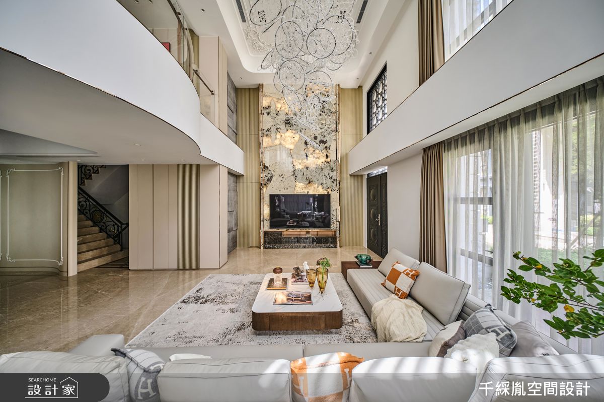 150坪中古屋(5~15年)＿輕奢華風客廳樓梯案例圖片＿千綵胤空間設計ＸDec1/2 DECO 全屋設計團隊＿千綵胤_46之5