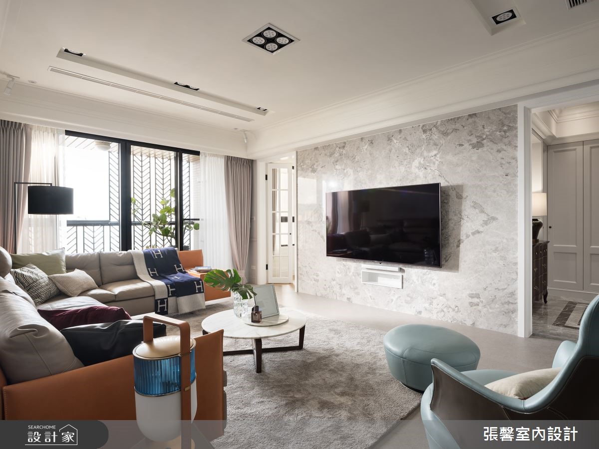優雅卻不冰冷!時尚白 + 暖灰色打造 45 坪輕美式光感公寓