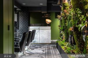 森林系髮廊設計！植栽包覆鐵件，打造都市叢林感的美髮空間_視覺圖