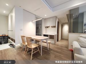 25坪暖心北歐宅，半玻璃隔間多功能書房兼客房，舒適與實用兼具的三口之家生活提案_視覺圖