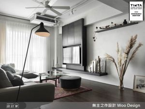 生鐵與樂土交織的私宅美術館：懸浮櫃體巧解開門見廁、結構共生創造留白美學，33 中古屋成為慢活浮島！_視覺圖