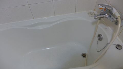 【居家大掃除】最怕潮濕又發霉！ 5 個浴室重點清潔法