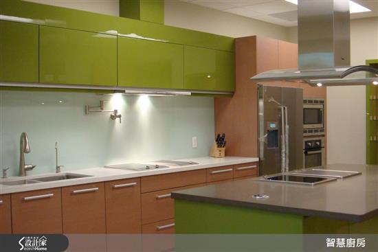 智慧廚房 AIKitchen-純色 - 鋼琴烤漆門板-純色 - 鋼琴烤漆門板,智慧廚房 AIKitchen,廚房門板