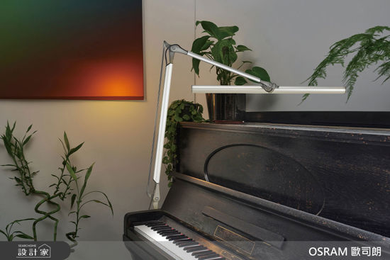 OSRAM 歐司朗-舒壐調光調色雙臂LED夾立燈Ra90-OSRAM 歐司朗 舒壐調光調色雙臂LED夾立燈, Ra90,OSRAM 歐司朗,立燈