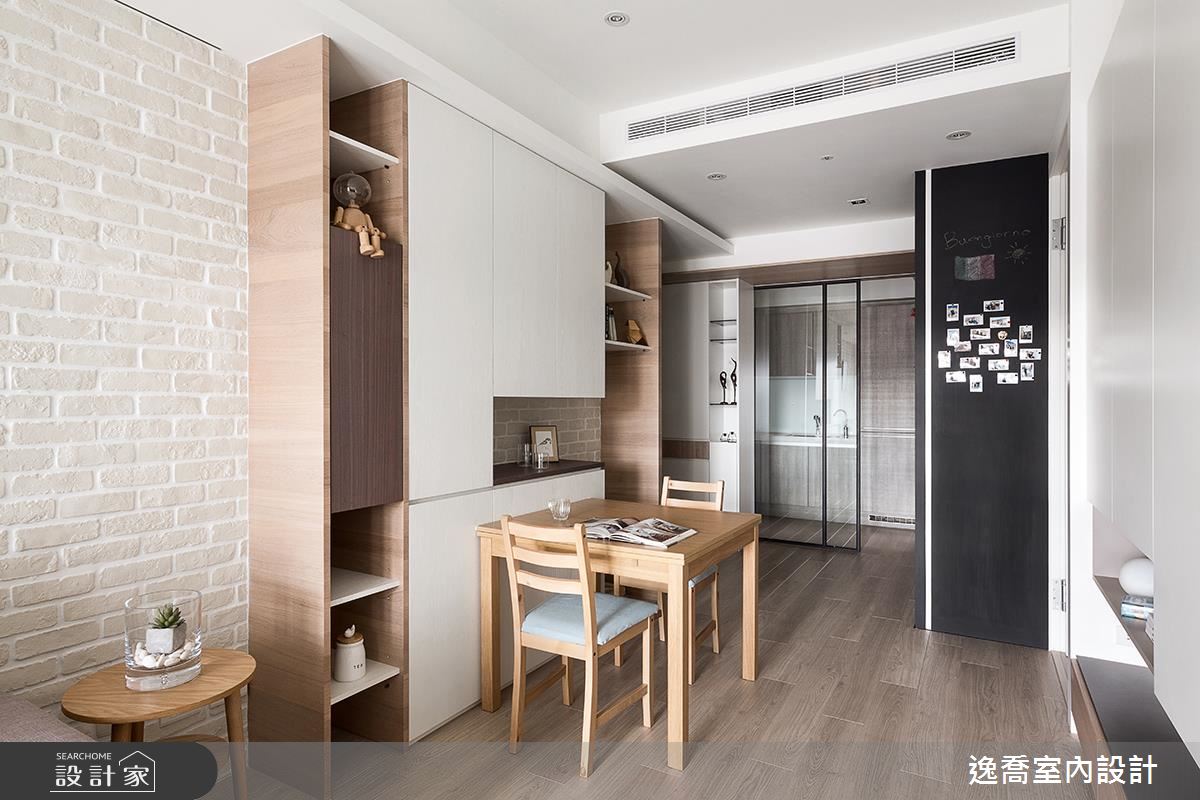 玄關：幸福留言牆，帶小夫妻重溫戀愛的感覺！