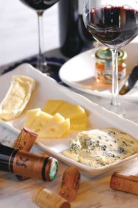 咬一口濃郁起司_視覺圖