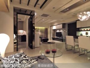 穿上現代時尚的外衣_視覺圖