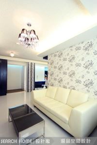 靠自己最美_視覺圖