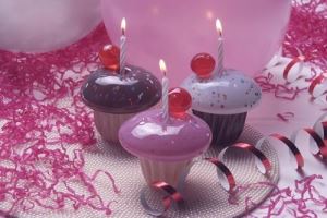 英國Caithness凱瑟尼斯文鎮50週年慶_視覺圖