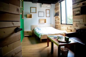 廢木再生的創意 LOFT 旅店就在台南！RE+Wood Guesthouse！_視覺圖