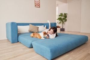 終於有一個空間，能滿足家居休閒的全部幻想！刪繁就簡，自然而然！_視覺圖