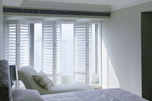 【裝潢建材全能百科王】快來認識多功能百葉窗～這個光與風的調情高手！（上）_視覺圖