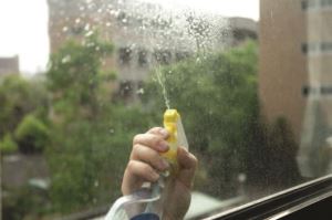 雕花玻璃怎麼清?無法推開的觀景窗怎麼清最安全_視覺圖