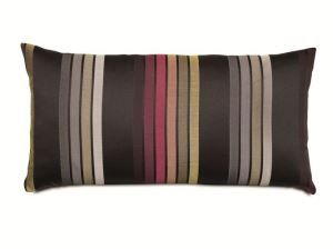 繽紛抱枕顯身手_視覺圖