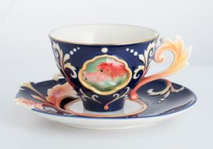 餐桌上的故宮瓷器_視覺圖