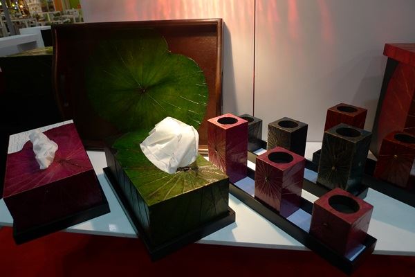 舊報紙、椰子殼、蓮花葉變幻美麗傢飾_視覺圖