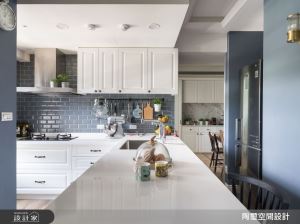 19 坪優雅率性美式新婚宅，開放式中島廚房、專屬更衣室通通有_視覺圖