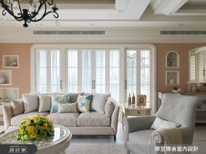 2024 Pantone 年度代表色：最適合春季的柔和桃 Peach Fuzz 3 款應用_視覺圖