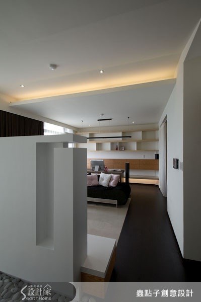 100坪新成屋(5年以下)＿現代風客廳案例圖片＿蟲點子創意設計＿蟲點子_01之3