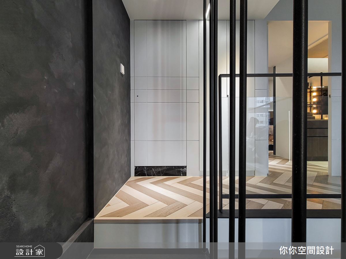 25坪老屋(16~30年)＿現代風走廊案例圖片＿你妳國際空間設計有限公司＿27你妳設計_台北老屋翻新25坪現代風之13