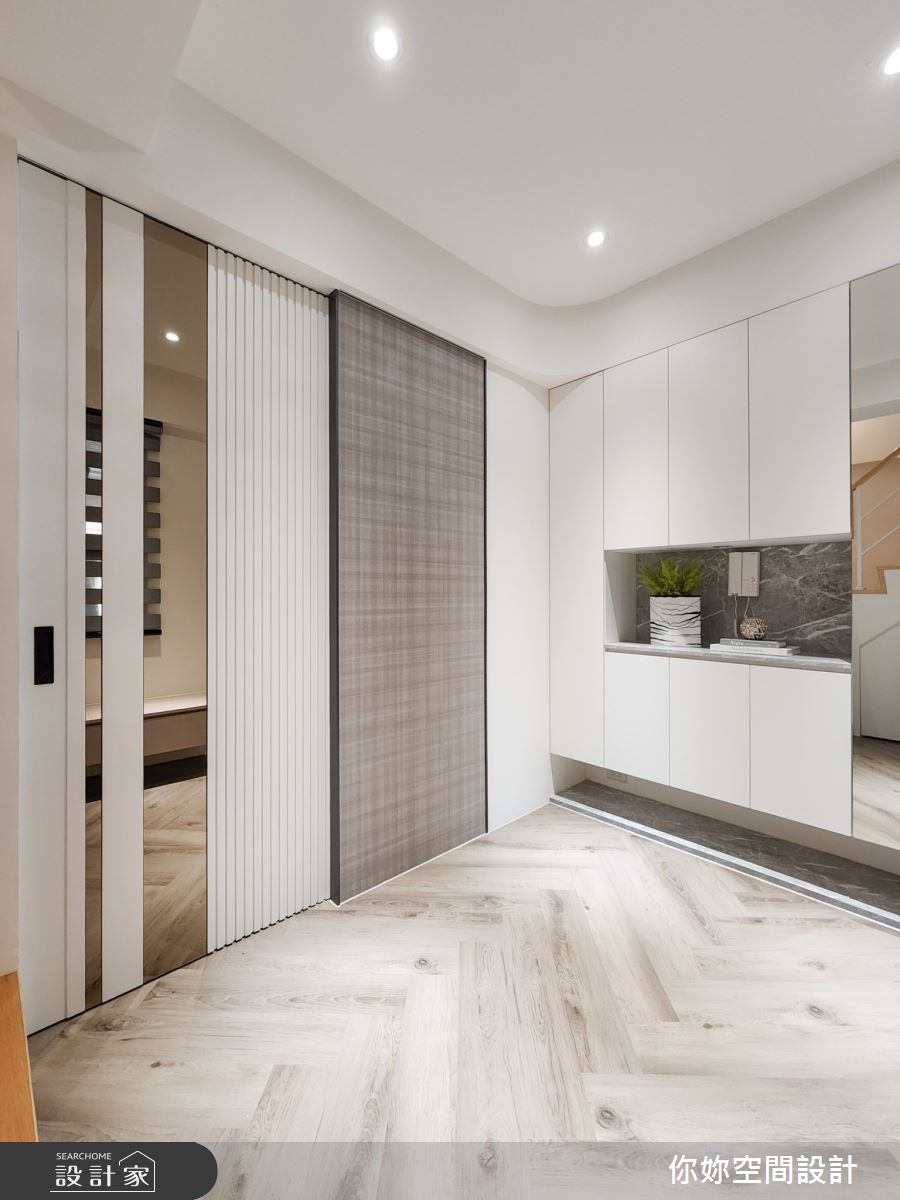 40坪新成屋(5年以下)＿混搭風玄關案例圖片＿你妳國際空間設計有限公司＿32你妳設計_桃園40坪混搭風之1
