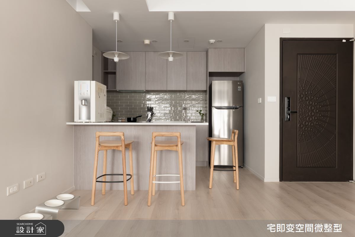 25坪中古屋(5~15年)＿北歐風玄關餐廳廚房吧檯中島案例圖片＿宅即變空間微整型＿宅即變_48之13