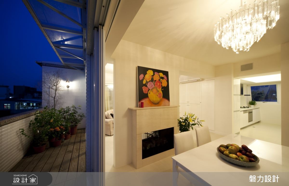 27坪新成屋(5年以下)＿現代風餐廳陽台案例圖片＿Keystone design 磐力設計＿磐力_雅白之韻之1