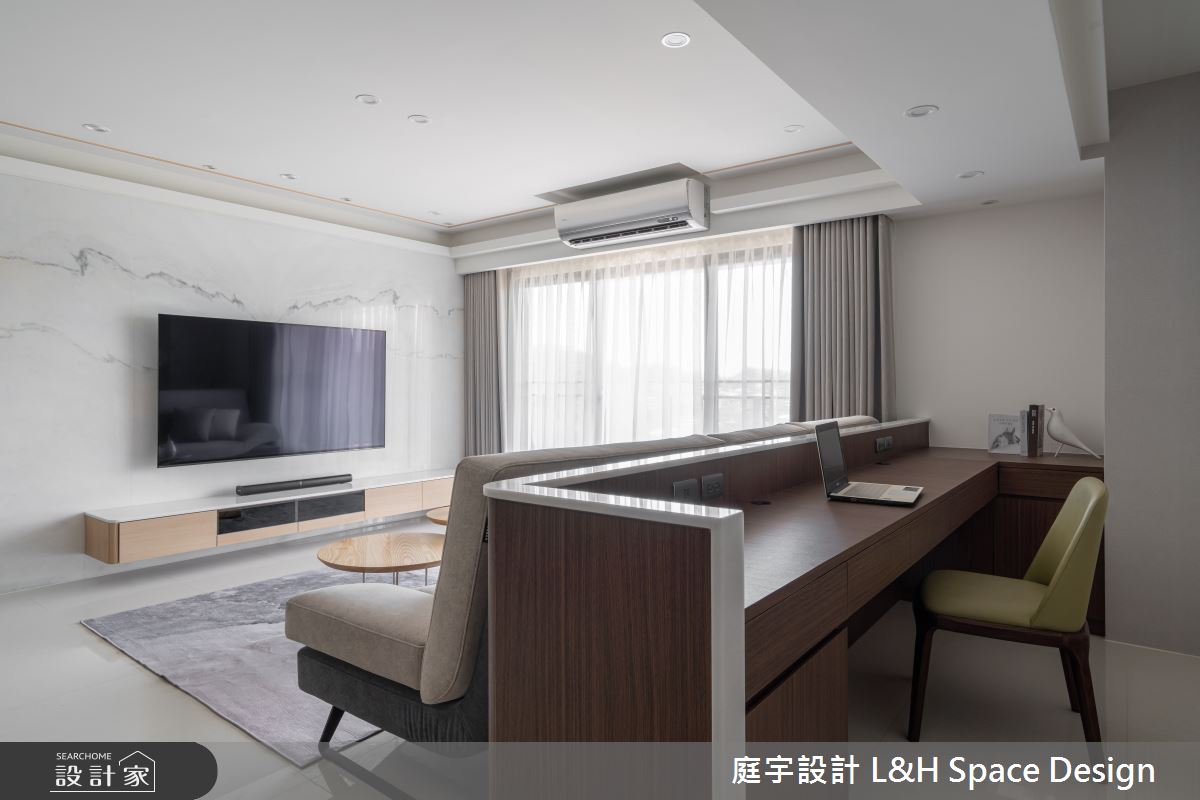 70坪新成屋(5年以下)＿混搭風客廳工作區案例圖片＿庭宇設計＿庭宇_10之11