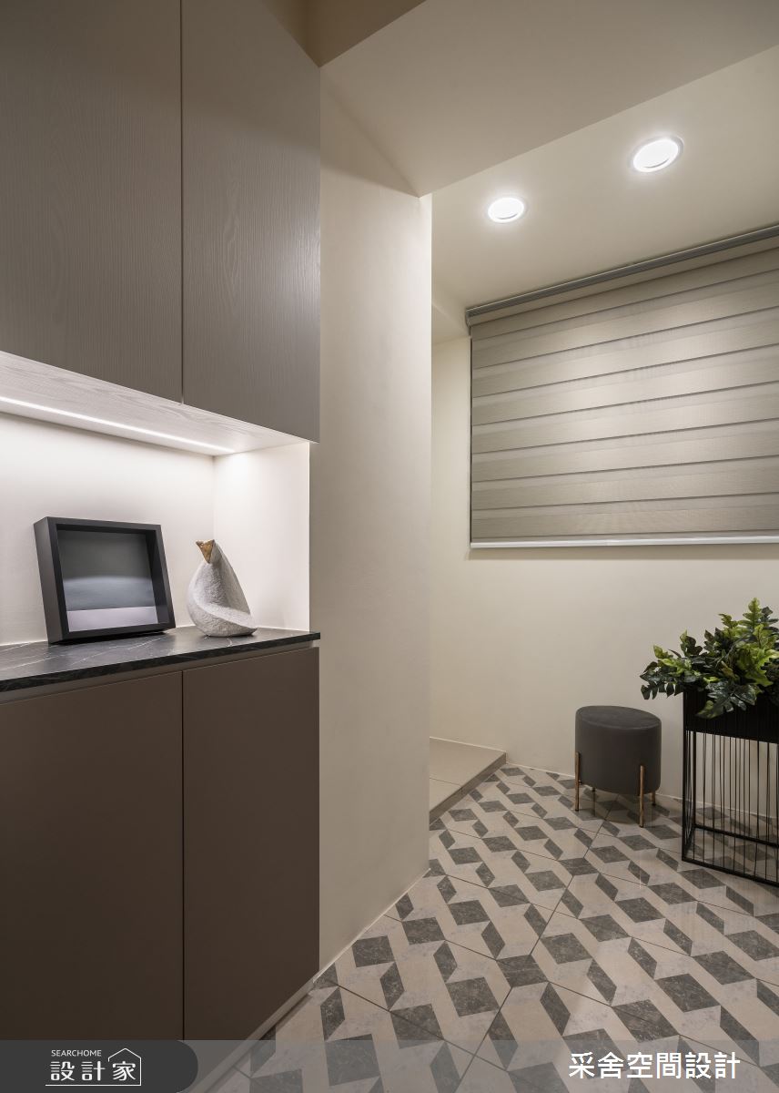 23坪新成屋(5年以下)＿現代風玄關案例圖片＿采舍空間設計＿采舍_21之1