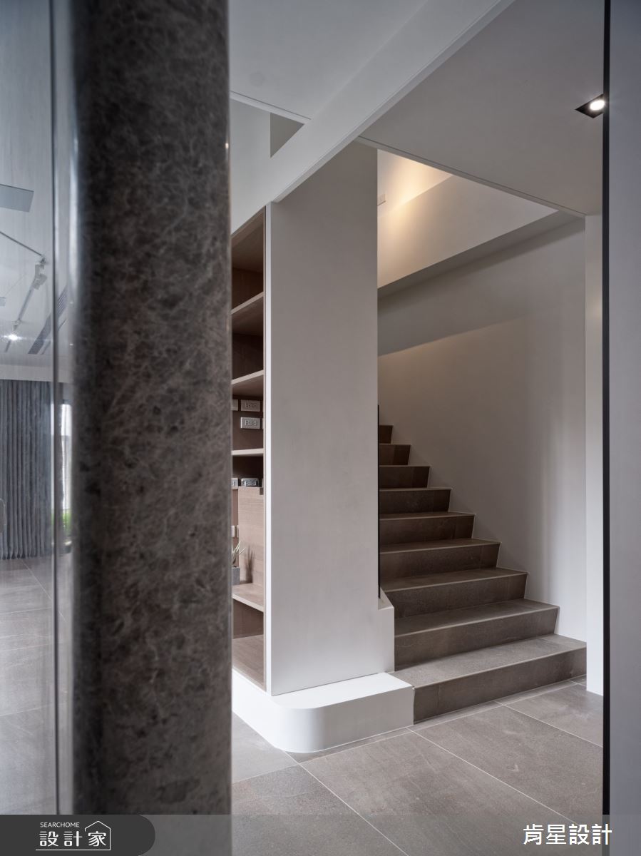 120坪新成屋(5年以下)＿現代風客廳樓梯案例圖片＿肯星設計＿肯星_22光漫light diffusion+romantic之16
