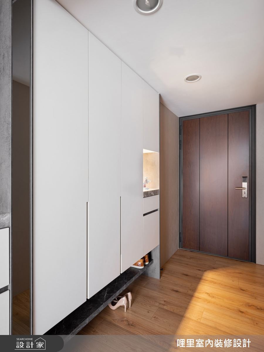 新成屋(5年以下)＿現代風玄關案例圖片＿哩里室內裝修設計有限公司＿哩里_13之2