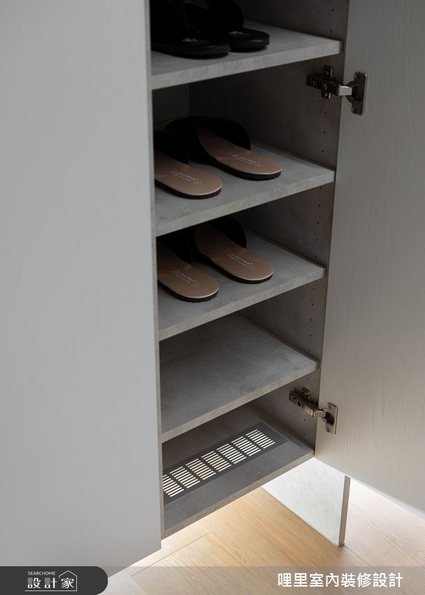 25坪新成屋(5年以下)＿現代風玄關案例圖片＿哩里室內裝修設計有限公司＿哩里_23之3